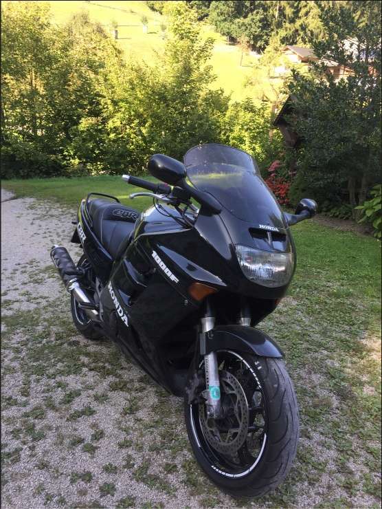 Honda CBR 1000f SC24 Tourer