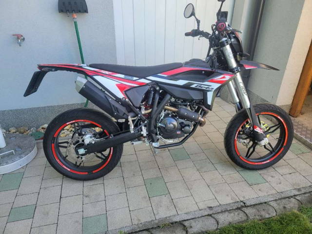 Beta RR 4T 125T 2023 black Enduro