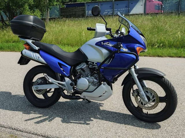 Honda Varadero 125 (PROMPT) Tourer