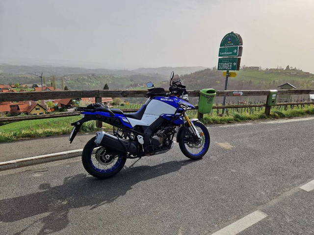 Suzuki V-Strom 1050DE Enduro