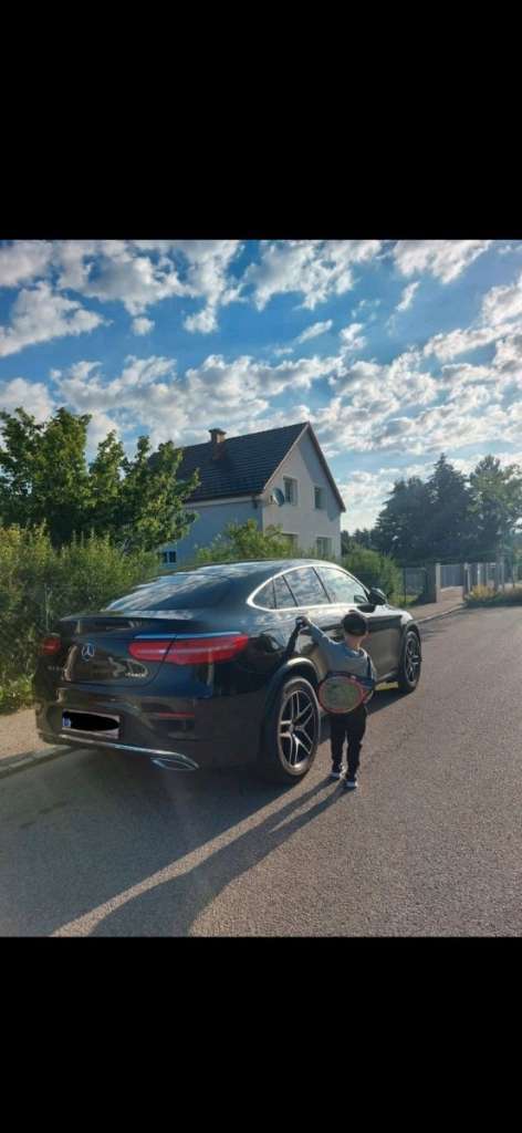 Mercedes-Benz GLC-Klasse 220d 4MATIC SUV / Geländewagen