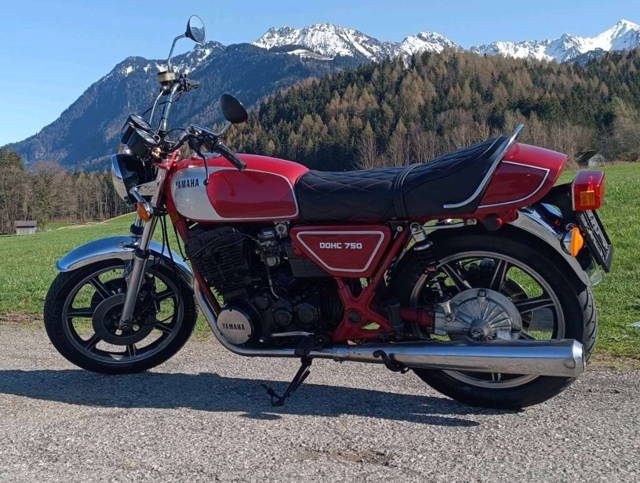 Yamaha XS 750 Tourer