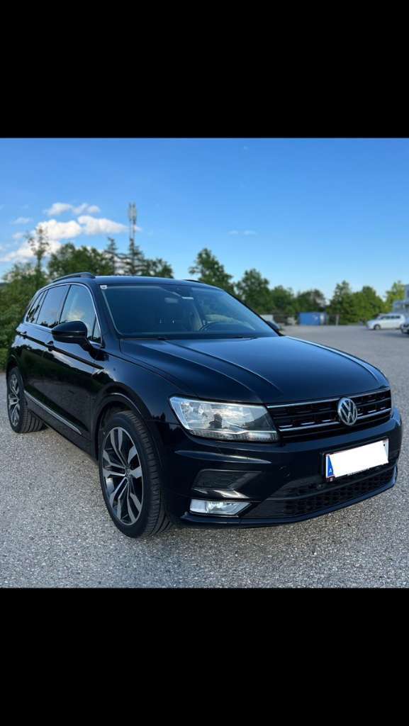VW Tiguan SUV / Geländewagen