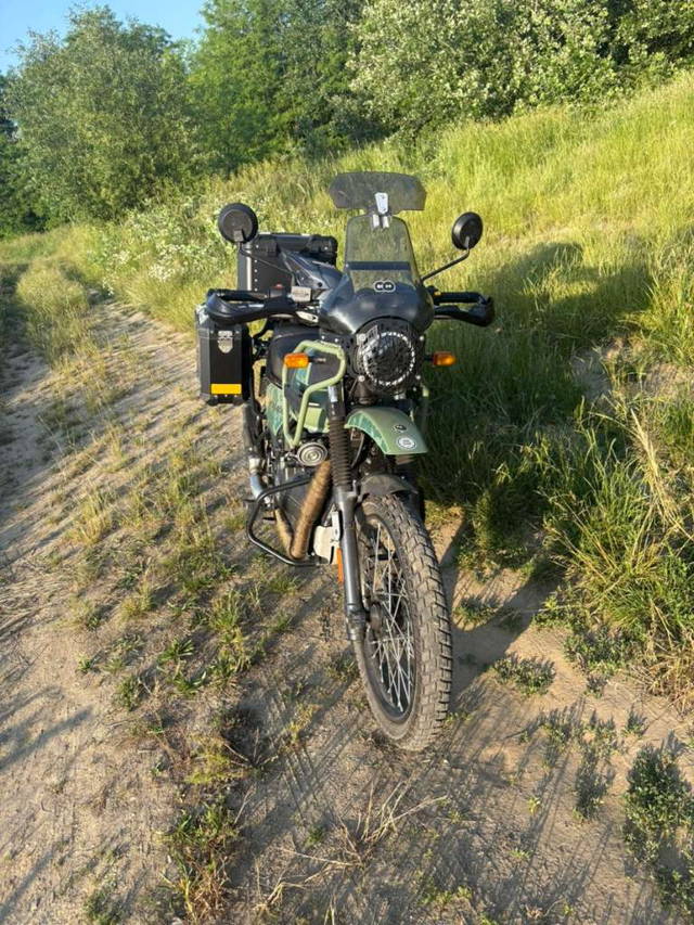 Royal Enfield Himalayan 411 Enduro