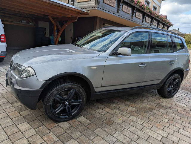 BMW X3 E83 SUV / Geländewagen