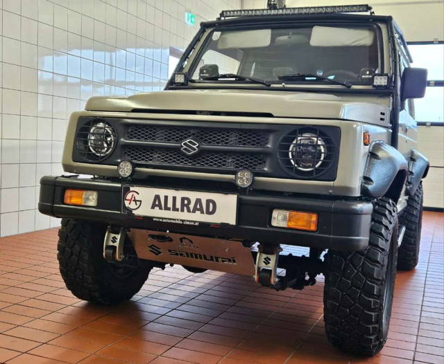 Suzuki Samurai Allrad SUV / Geländewagen