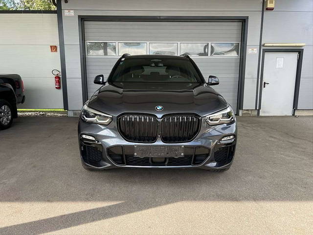 BMW X5 xDrive45e Aut. M-SPORTPAKET/NAVI/LED/PARKTR.... SUV / Geländewagen
