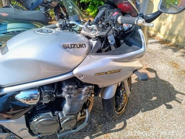 Suzuki Bandit Suzuki Bandit 1200S Tourer