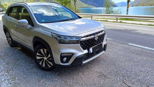 Suzuki SX4 S-Cross Flash 4WD mild hybrid 48V SUV / Geländewagen