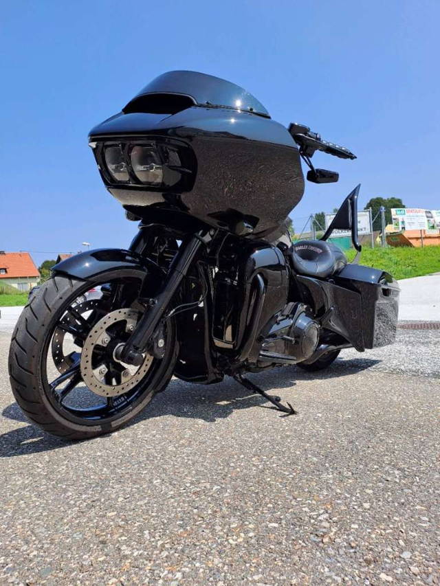 Harley-Davidson Road Glide FLTRXS Tourer