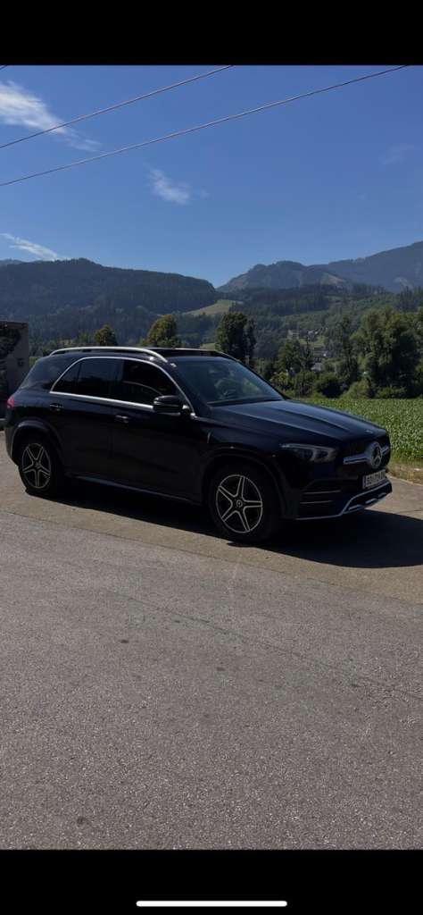 Mercedes-Benz GLE-Klasse 300 d SUV / Geländewagen