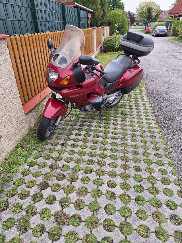 Honda Deauville Tourer