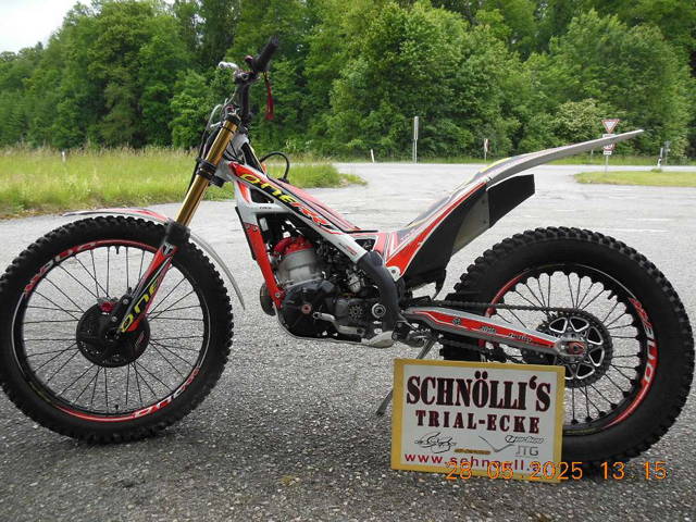TRS ONE 300 RR Trial