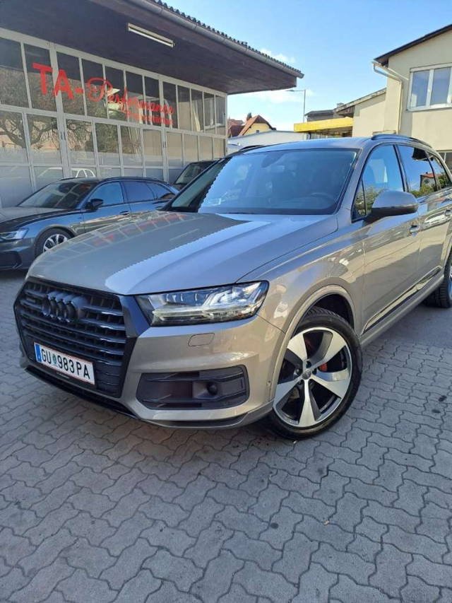 Audi Q7 SUV / Geländewagen