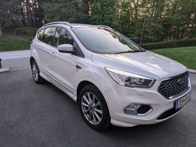 Ford Kuga 2,0 TDCi Vignale Start/Stop Powershift Aut. AWD SUV / Geländewagen