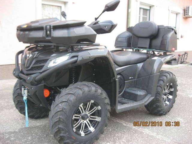 CF-Moto CForce 400 Quad