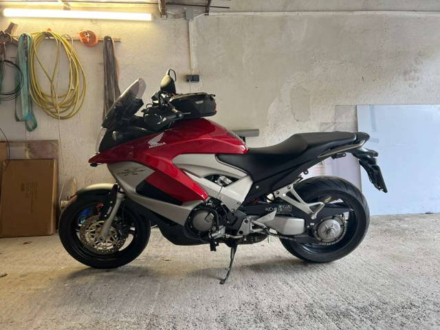 Honda VFR 800X Tourer