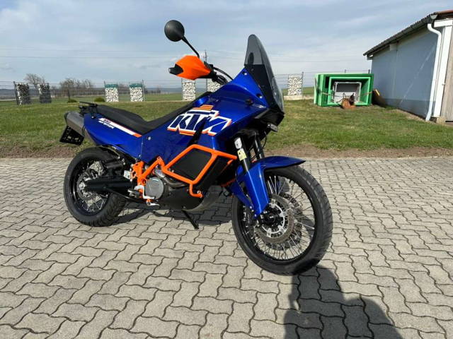 KTM 990 Adventure Tourer