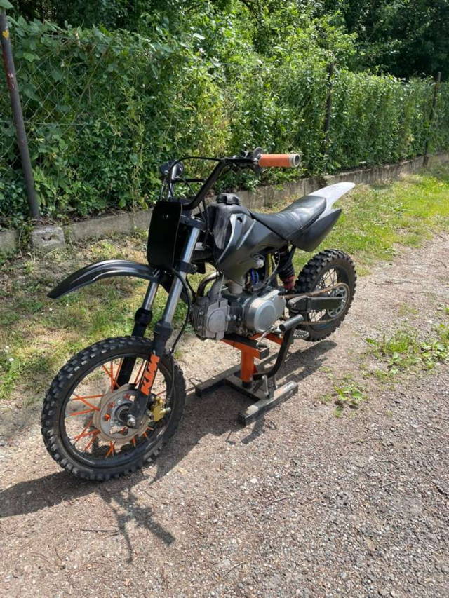 Explorer Motocross