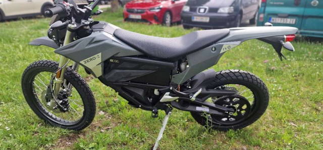 Zero Zero FX Elektro Motorrad Motocross MY24 !!Go Electric Aktion!! Motocross