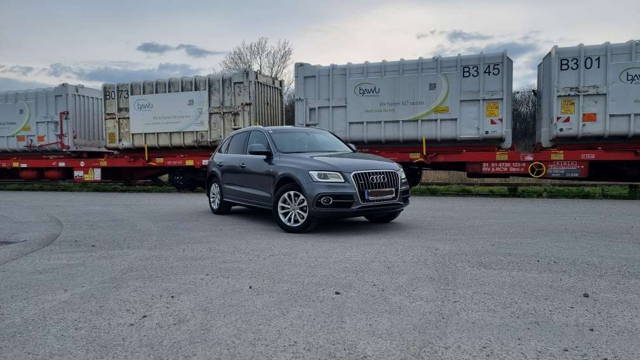 Audi Q5 S-Line 2,0 TDI quattro Sport S-tronic SUV / Geländewagen