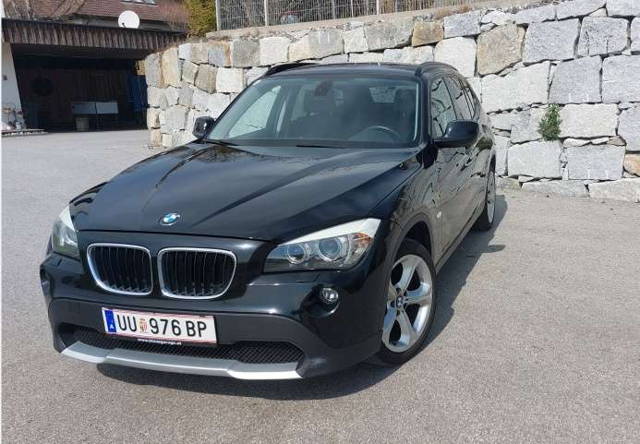 BMW X1 xDrive20d E84 SUV / Geländewagen