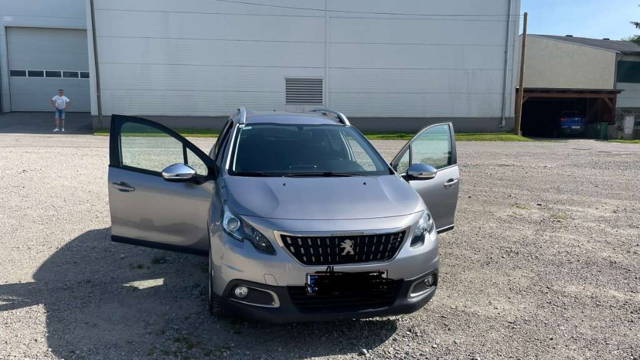 Peugeot 2008 1,6 BHDI S&S Style SUV / Geländewagen