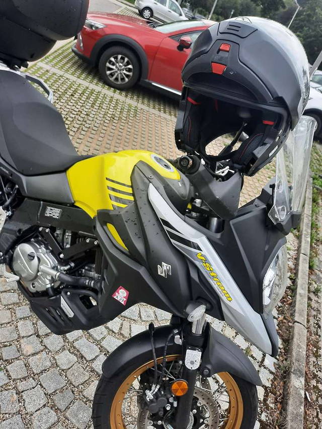 Suzuki V-Strom 650 XT Enduro