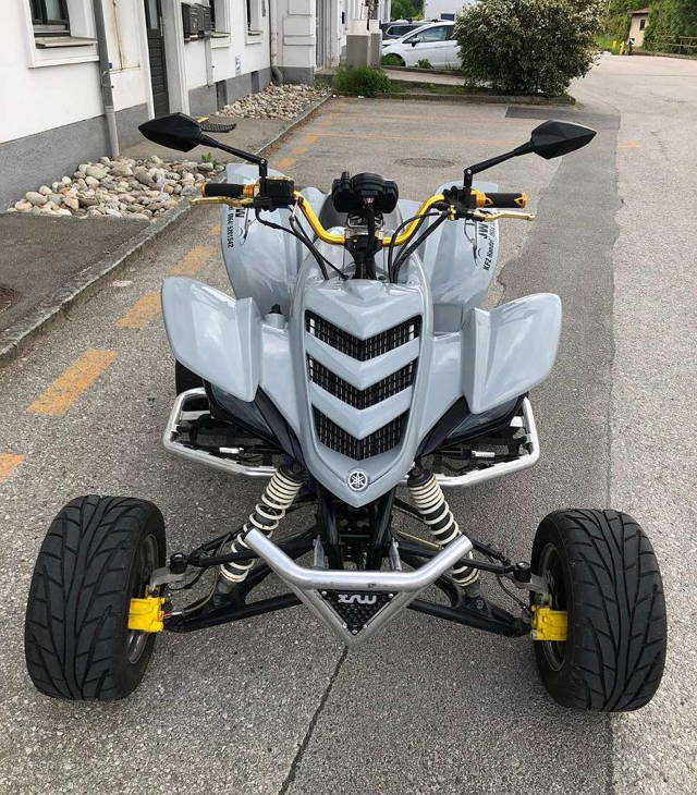 Yamaha YFM Raptor 660 ccm Quad