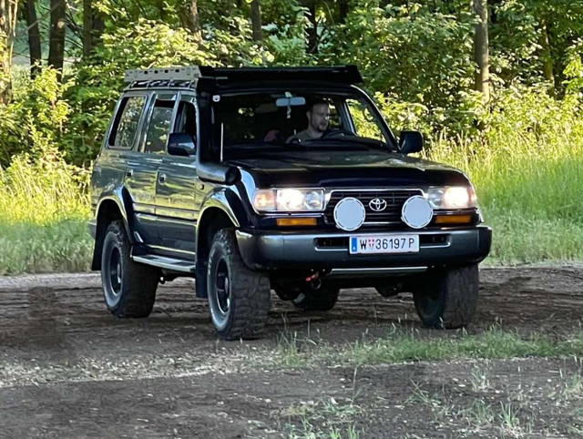 Toyota Land Cruiser HDJ 80 SUV / Geländewagen