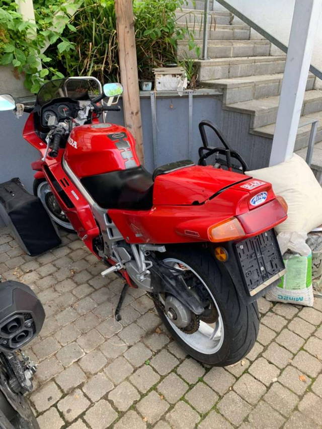 Honda VFR 750 RC36 Tourer