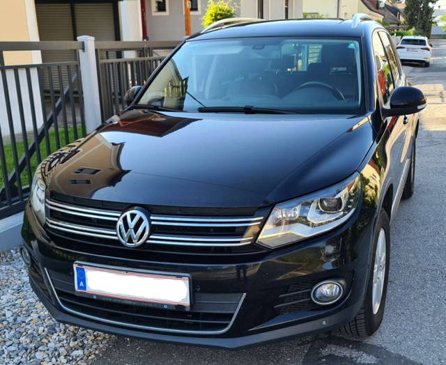 VW Tiguan 2.0 TDI SUV / Geländewagen