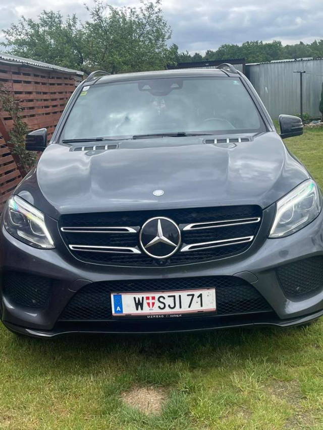 Mercedes-Benz GLE-Klasse 350 d 4MATIC SUV / Geländewagen