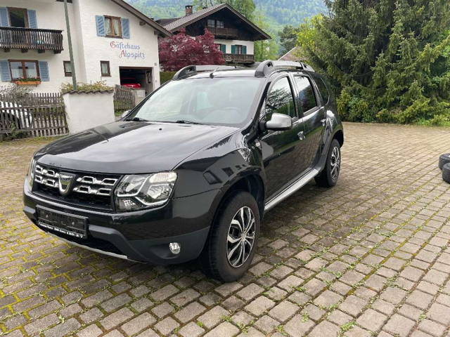 Dacia Duster 4x4 SUV / Geländewagen