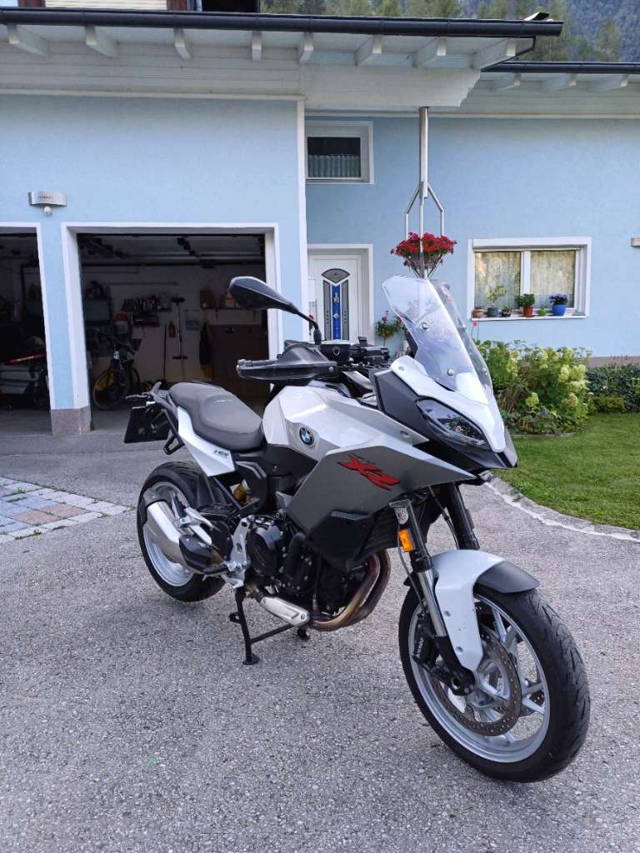 BMW F 900 XR 4R90 Tourer