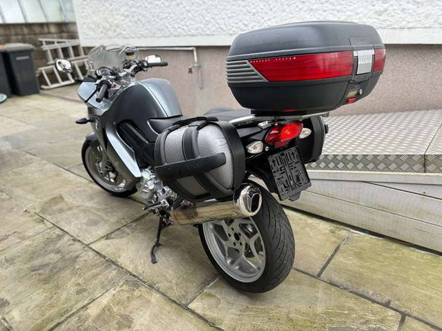 BMW F 800 BMW F 800 ST Enduro