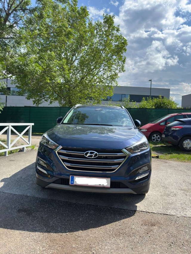 Hyundai Tucson 2,0 CRDI nur 24.246km Start-Stopp Style SUV / Geländewagen