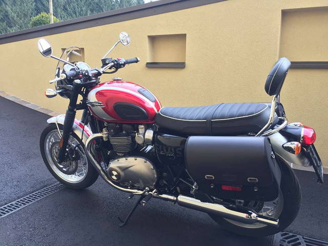 Triumph Bonneville T120 Elvis-Presley-Edition Tourer