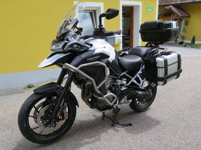 Triumph Tiger 1200 GT Explorer Tourer