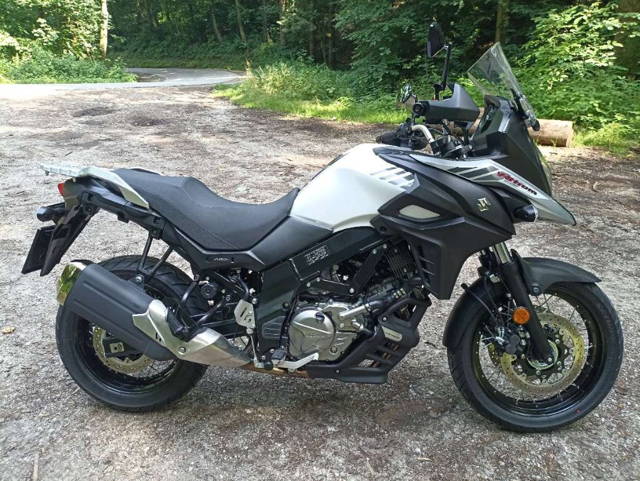 Suzuki V-Strom 650 Tourer