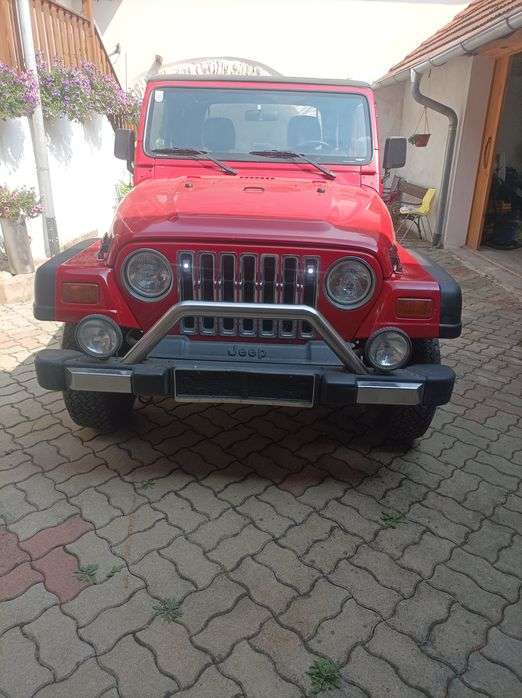 Jeep Wrangler 2,5 Sport Hard Top SUV / Geländewagen