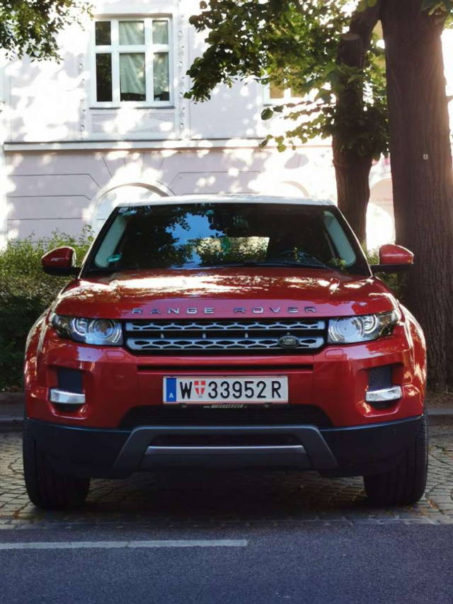 Land Rover Range Rover Evoque Öamtc pickerl | Top Zustand SUV / Geländewagen
