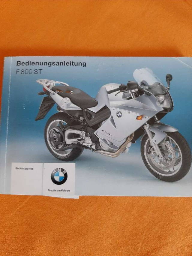 BMW F 800 ST ABS Tourer