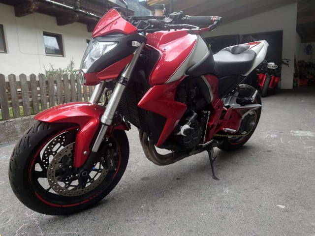 Honda CB 1000R Tourer