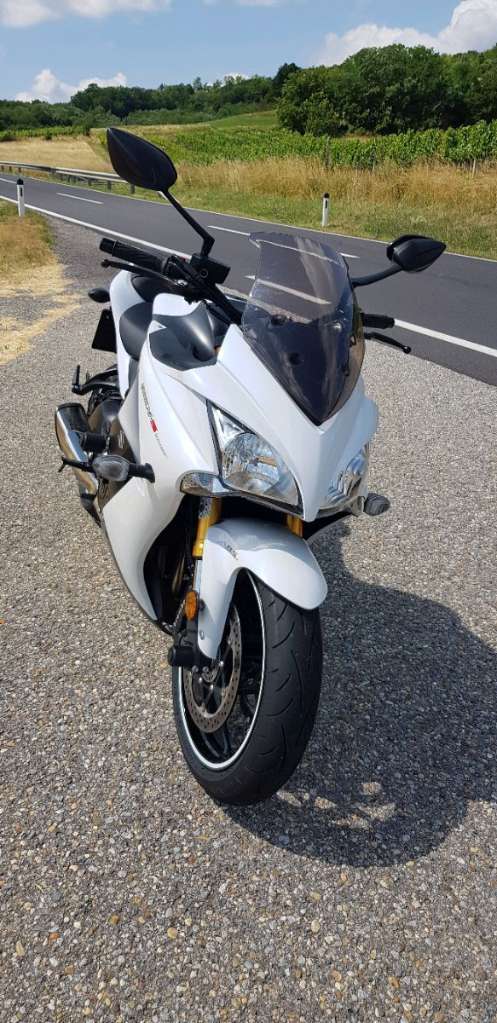 Suzuki GSX -S 1000F Tourer