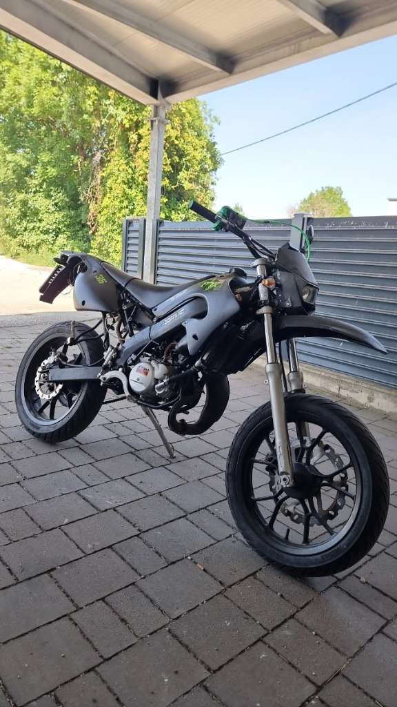 Motorhispania RYZ Enduro