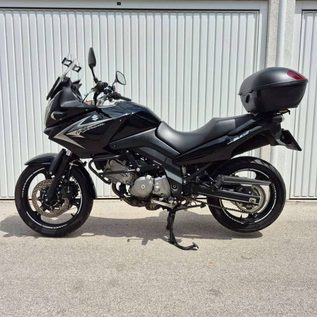 Suzuki V-Strom K0 mit ABS Tourer