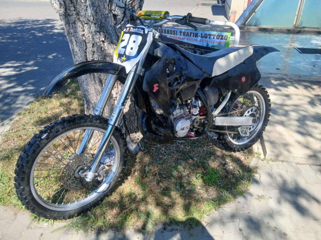 Suzuki RM suzuki rm 250 Motocross