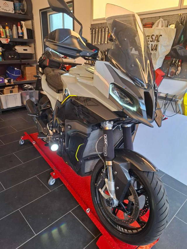 BMW S 1000 XR Tourer