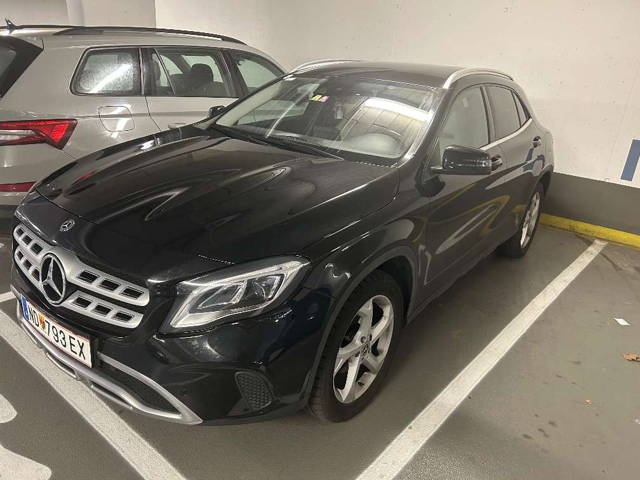 Mercedes-Benz GLA-Klasse GLA 200 4Matic SUV / Geländewagen